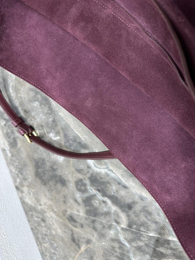 Celine Halfmoon Soft Triomphe Bag Bag Syrah 124142