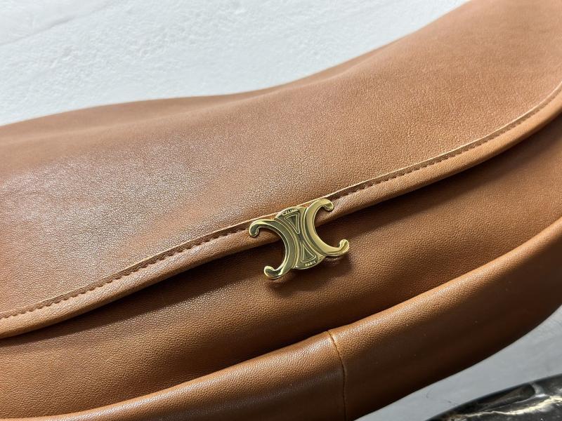 Celine Halfmoon Soft Triomphe Bag Bag Tan 124142