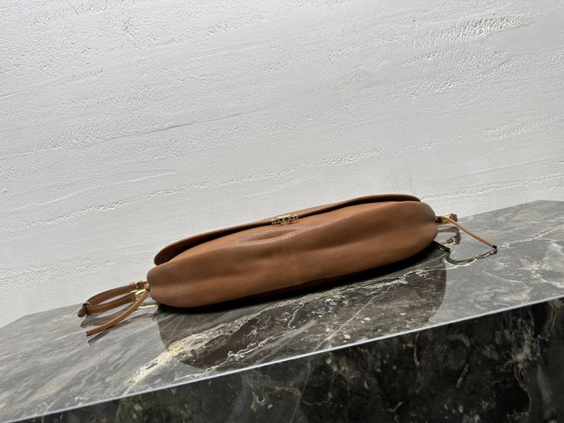 Celine Halfmoon Soft Triomphe Bag Bag Tan 124142