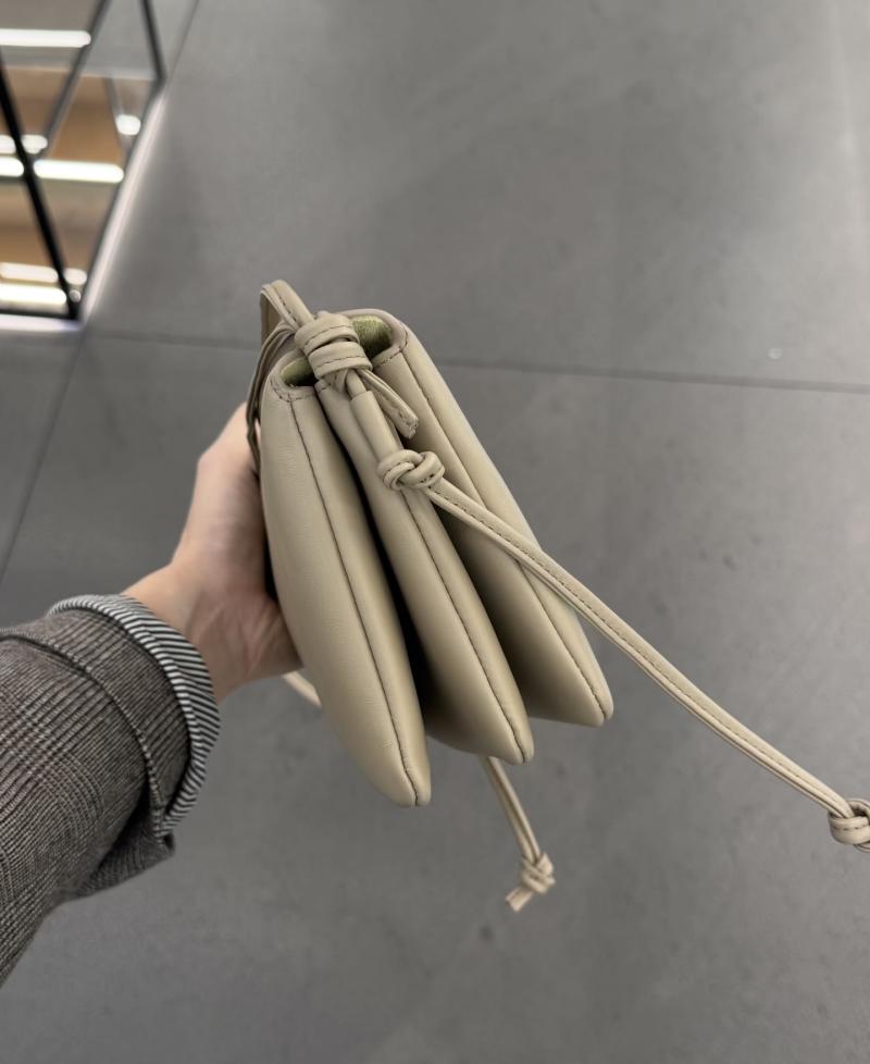 Celine Lambskin Trio Flap Safari 10P862