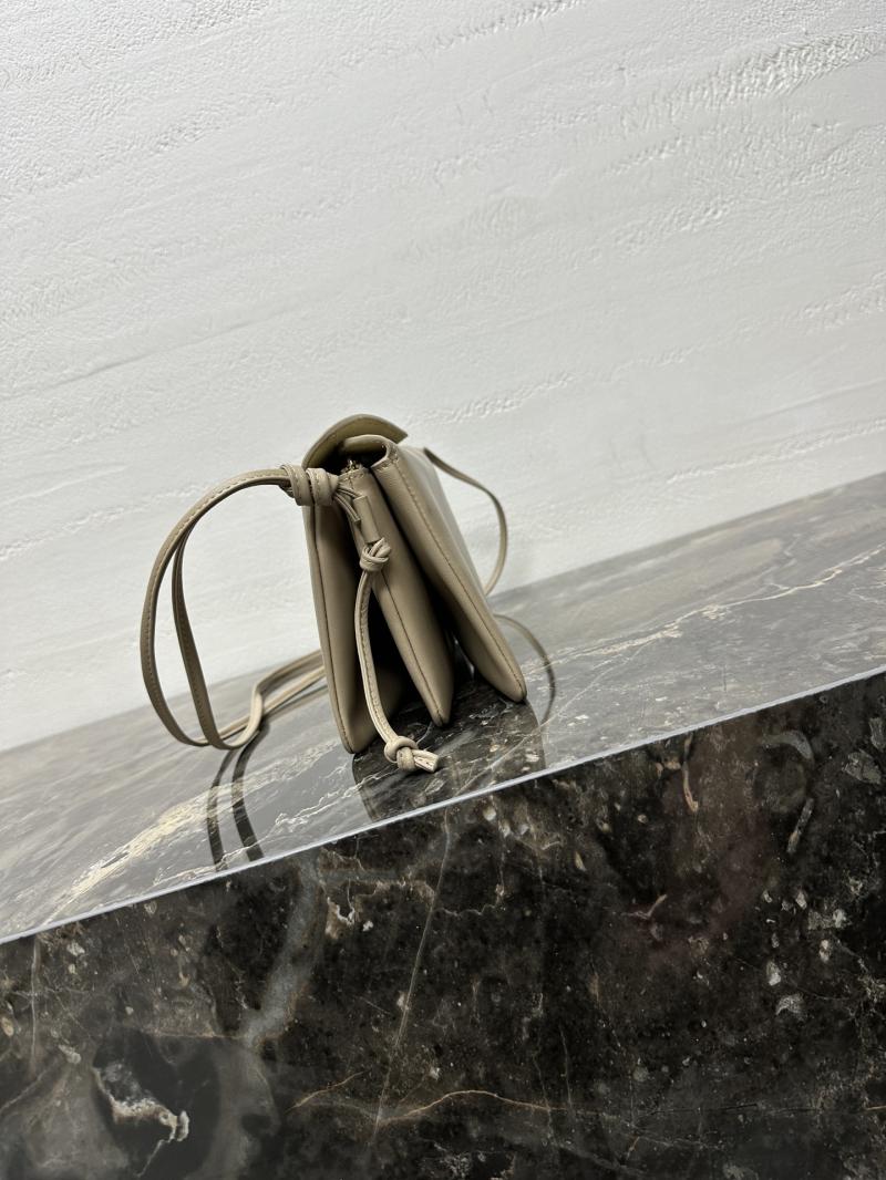 Celine Lambskin Trio Flap Safari 10P862