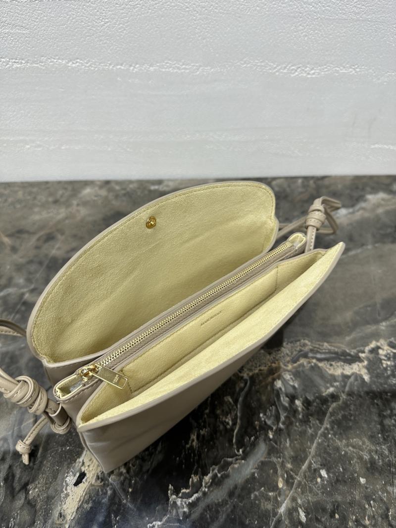 Celine Lambskin Trio Flap Safari 10P862