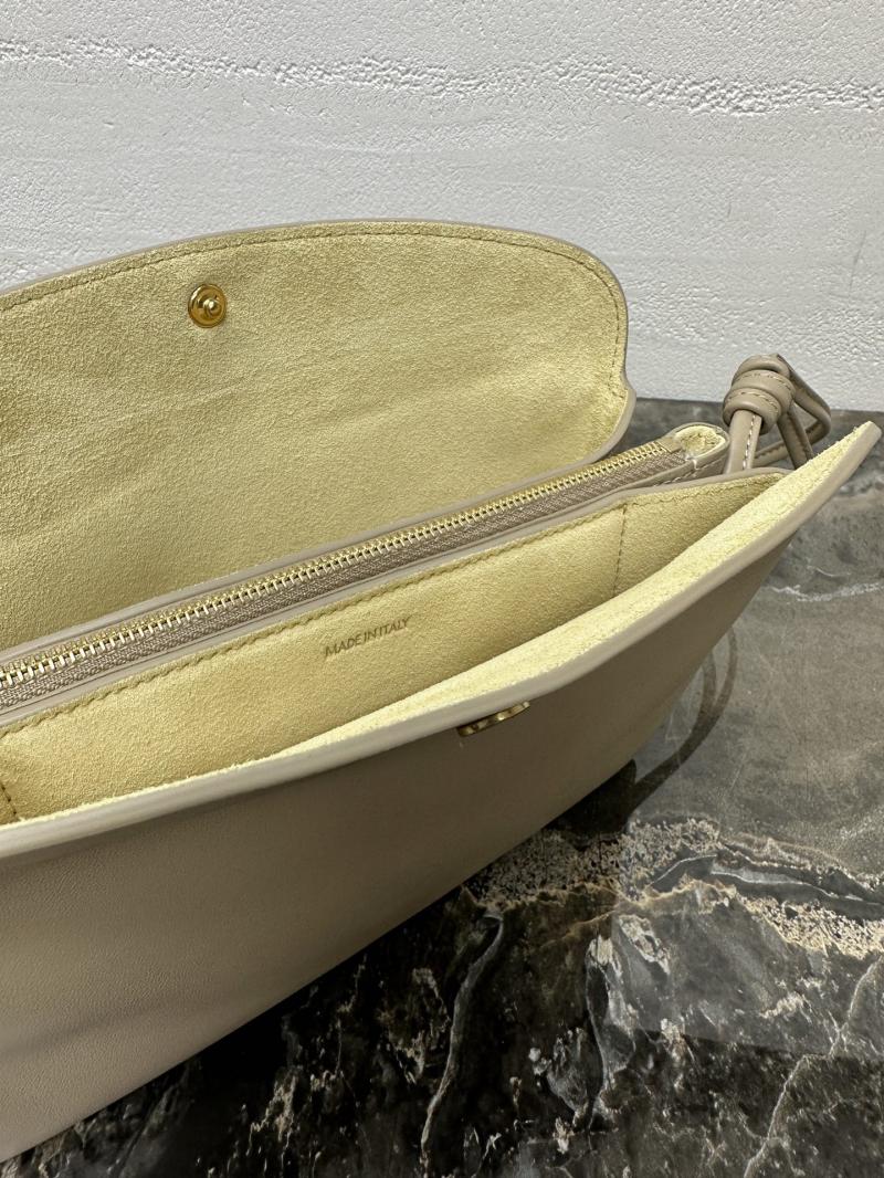 Celine Lambskin Trio Flap Safari 10P862