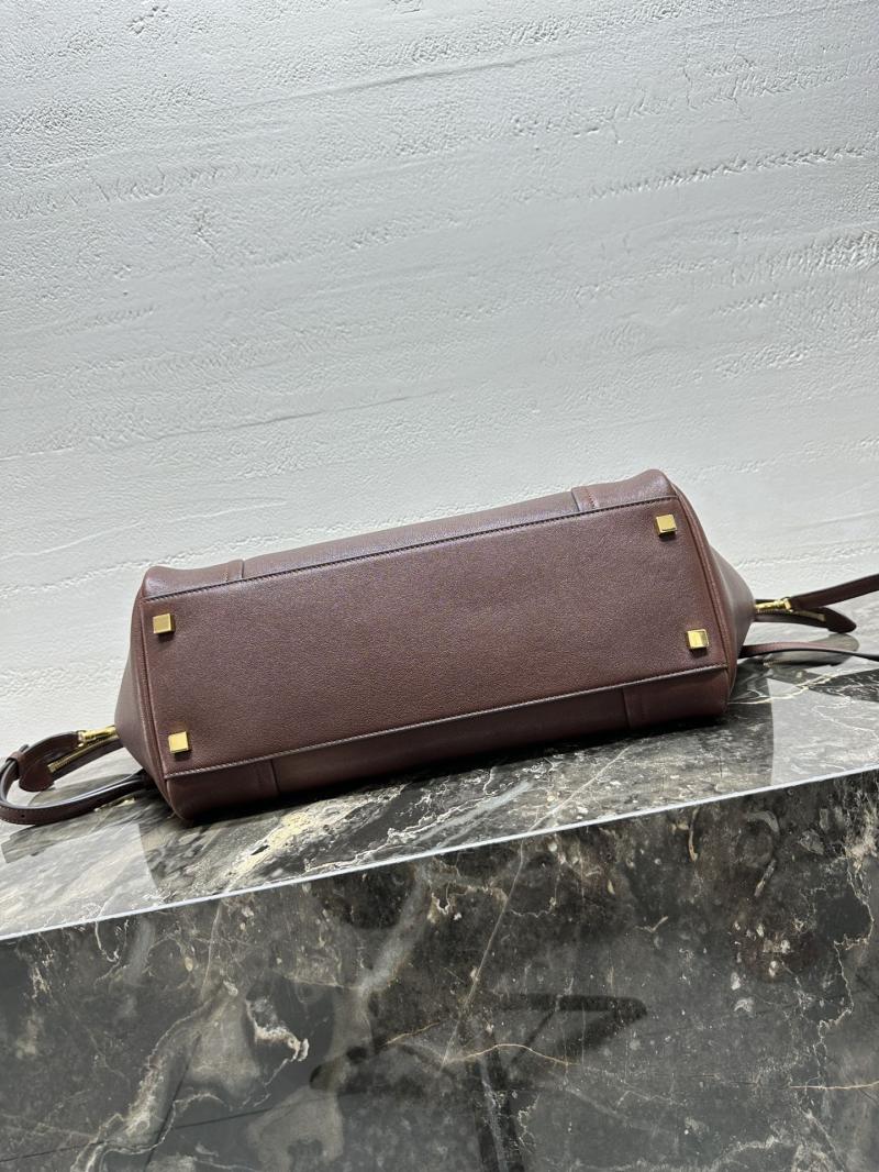 Celine Medium New Luggage Brick L100E3