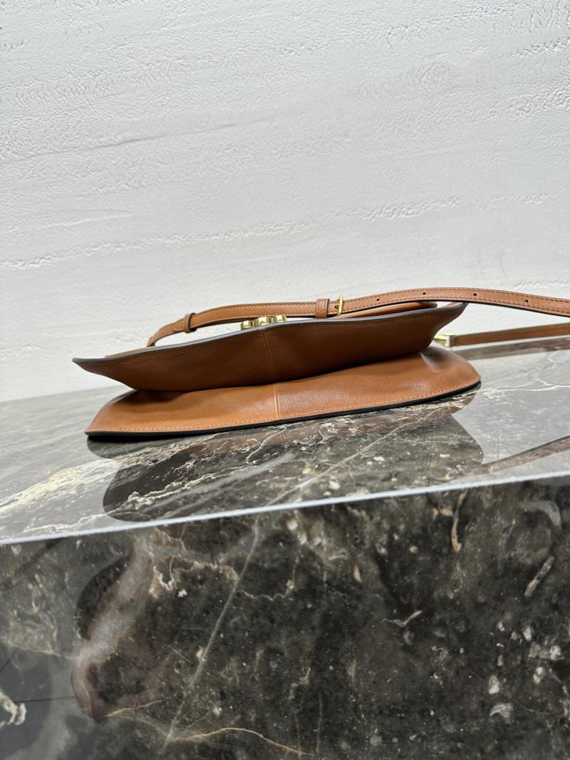 Celine Soft Triomphe Besace Tan 123632