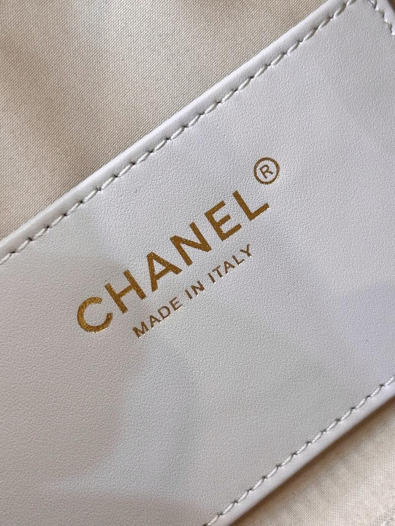 Chanel 25 Mini Handbag Champagne Gold AS5631