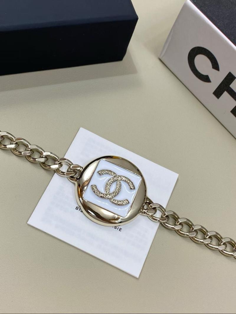 Chanel Bracelet YCB122922