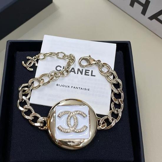 Chanel Bracelet YCB122922