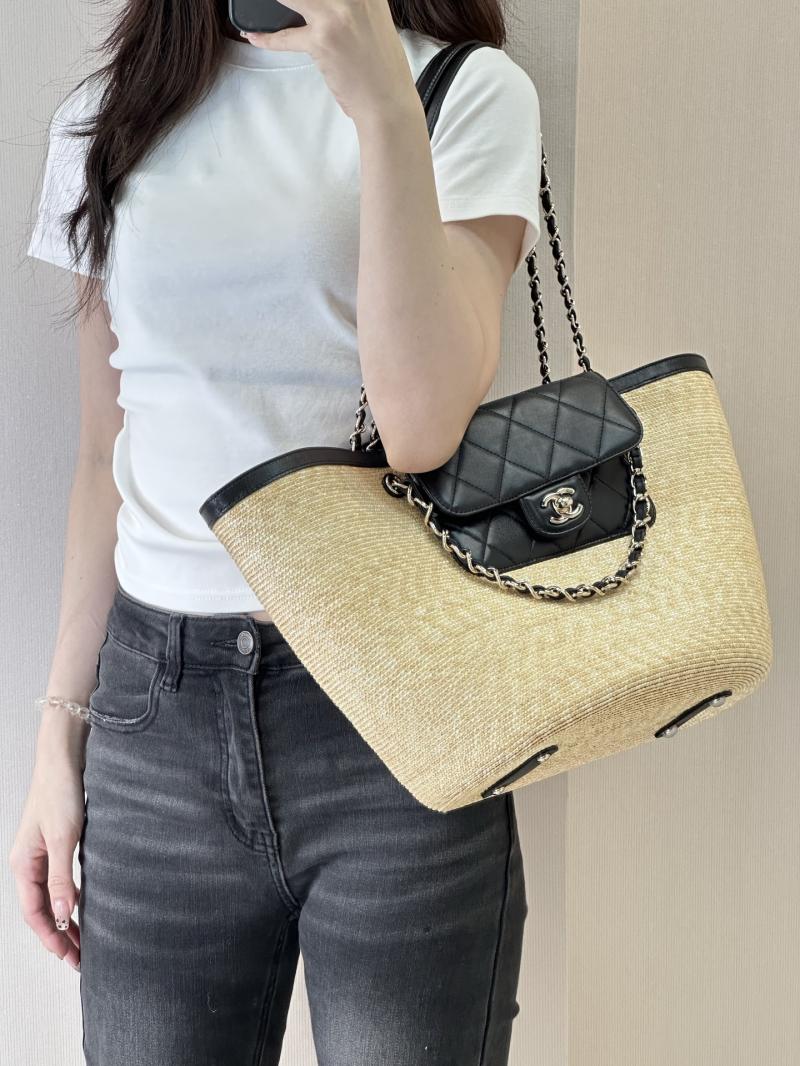 Chanel Braided Straw Large Tote Black AS5952