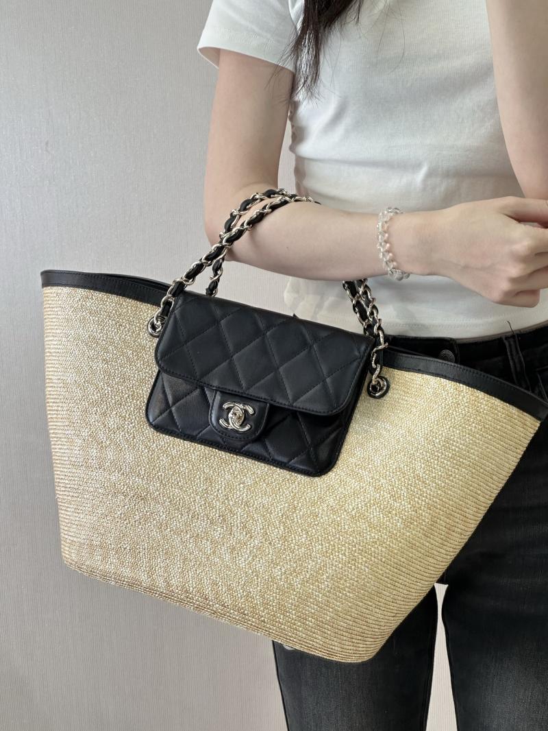 Chanel Braided Straw Large Tote Black AS5952