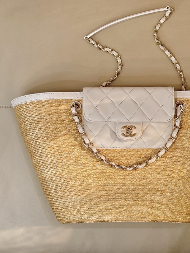 Chanel Braided Straw Large Tote White AS5952