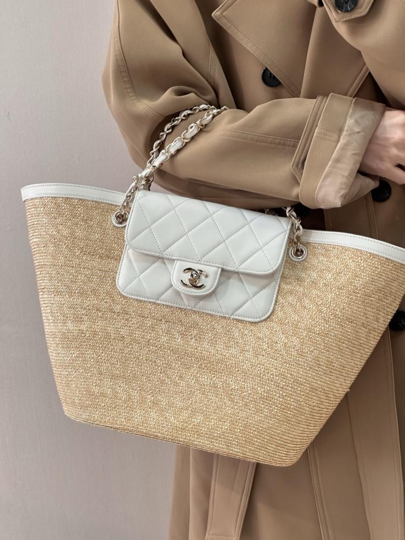 Chanel Braided Straw Large Tote White AS5952