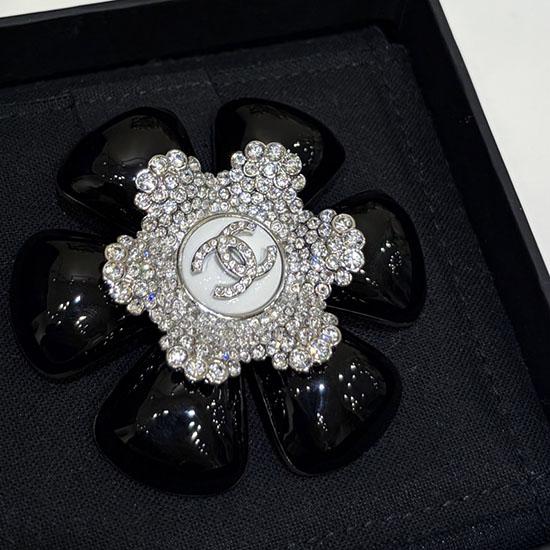 Chanel Brooch YDB12718