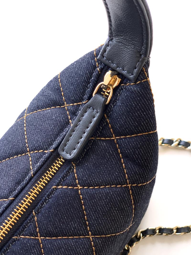 Chanel Classic Denim Clutch Dark Blue AP4386