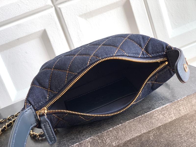 Chanel Classic Denim Clutch Dark Blue AP4386