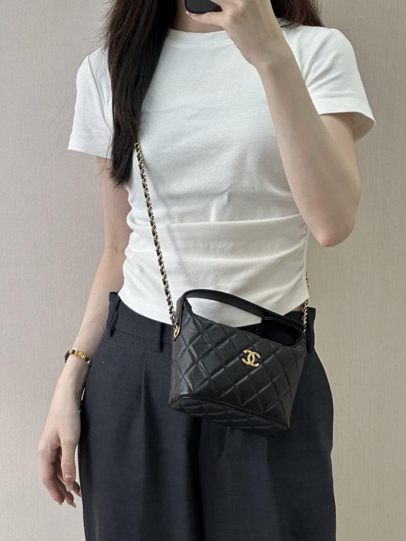 Chanel Clutch With Chain Black AP5022