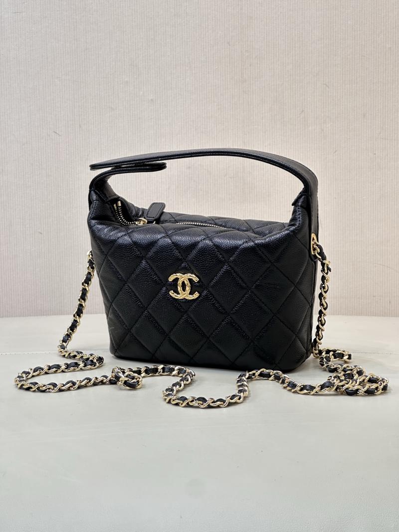 Chanel Clutch With Chain Black AP5022