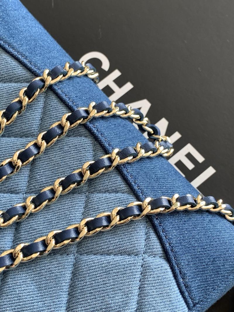 Chanel Denim Clutch Light Blue AP3656