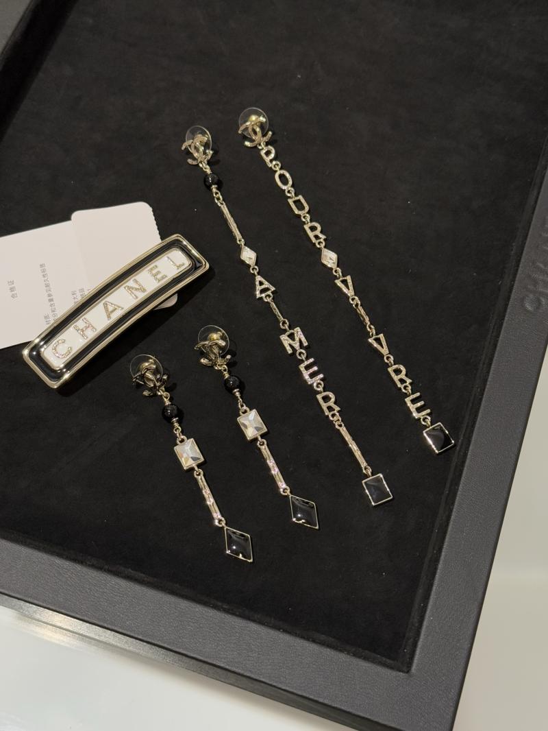 Chanel Earrings Y12905
