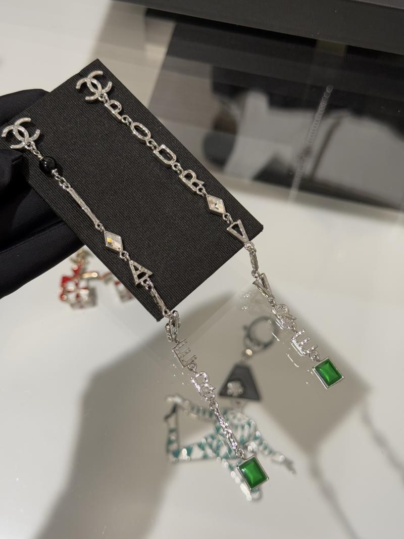 Chanel Earrings Y12906