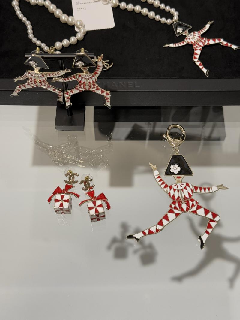 Chanel Earrings Y12909