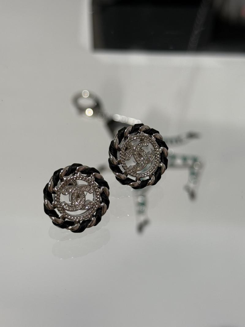 Chanel Earrings Y12917