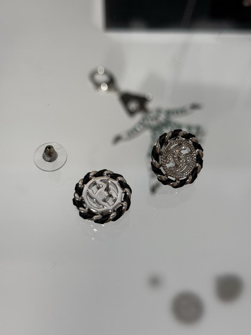 Chanel Earrings Y12917