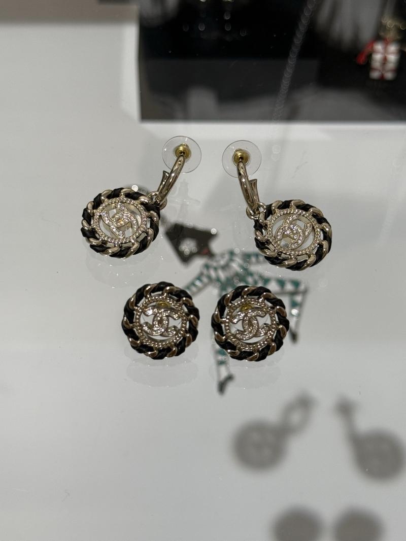 Chanel Earrings Y12918