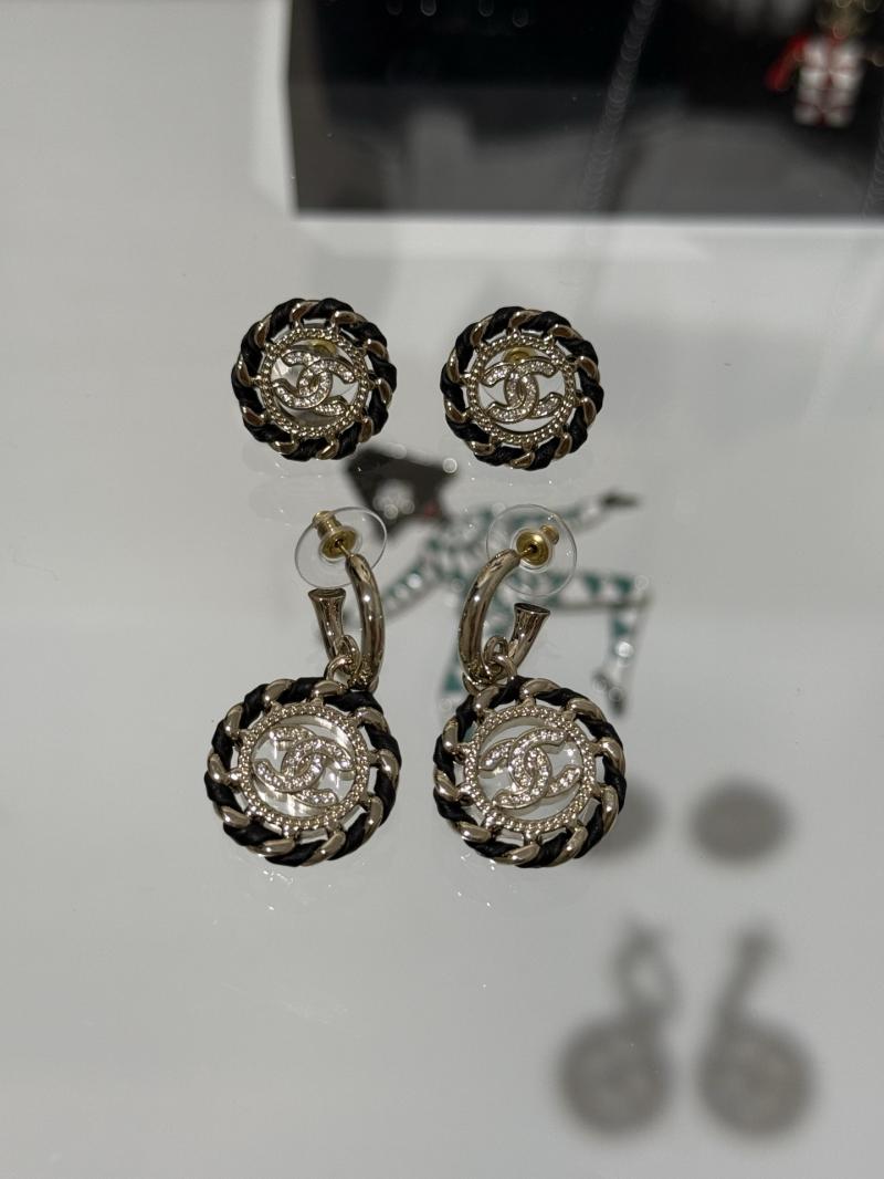 Chanel Earrings Y12919