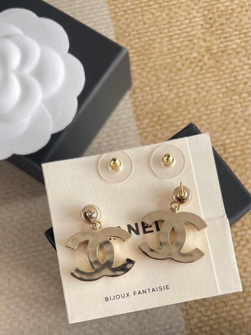 Chanel Earrings YCB122918