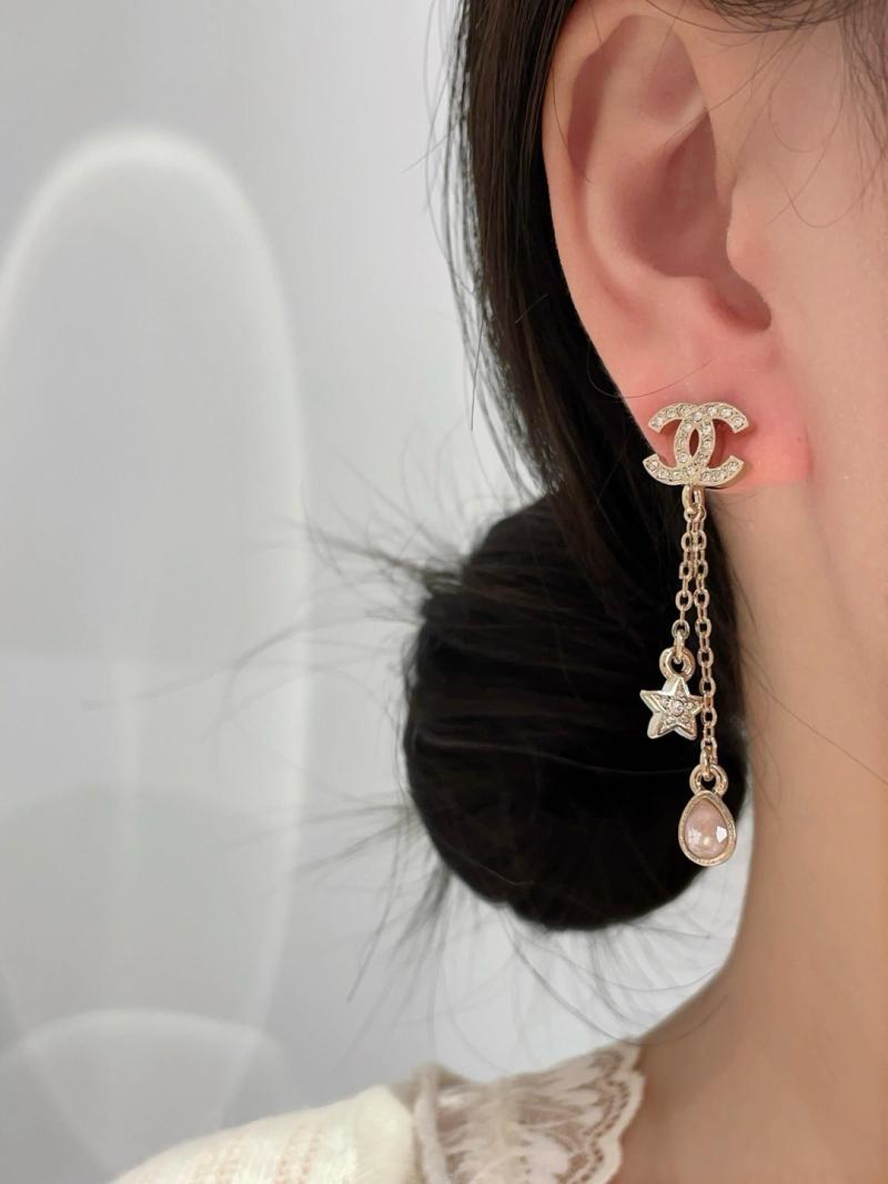 Chanel Earrings YCB122931