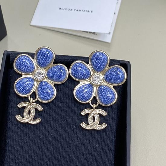 Chanel Earrings YCB122937