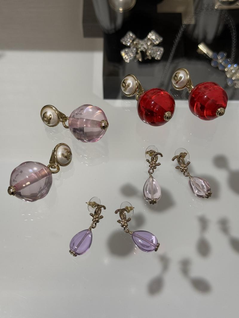 Chanel Earrings YCR11203