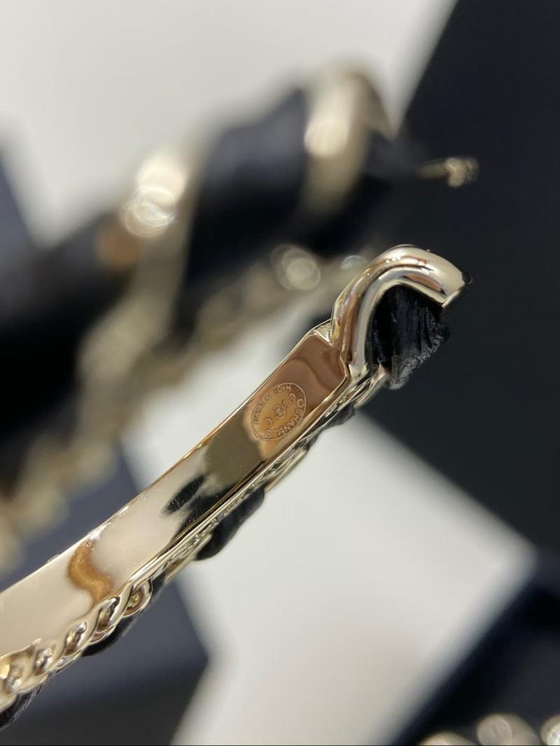 Chanel Earrings YCR11205