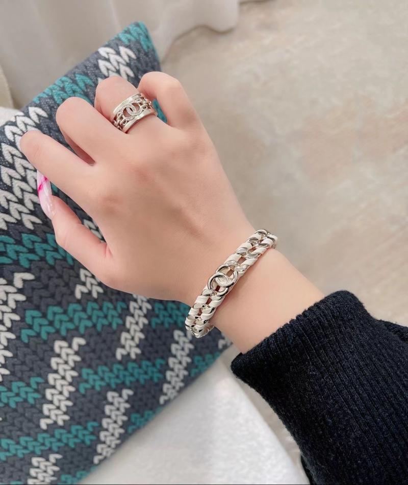 Chanel Bracelet YCR11206