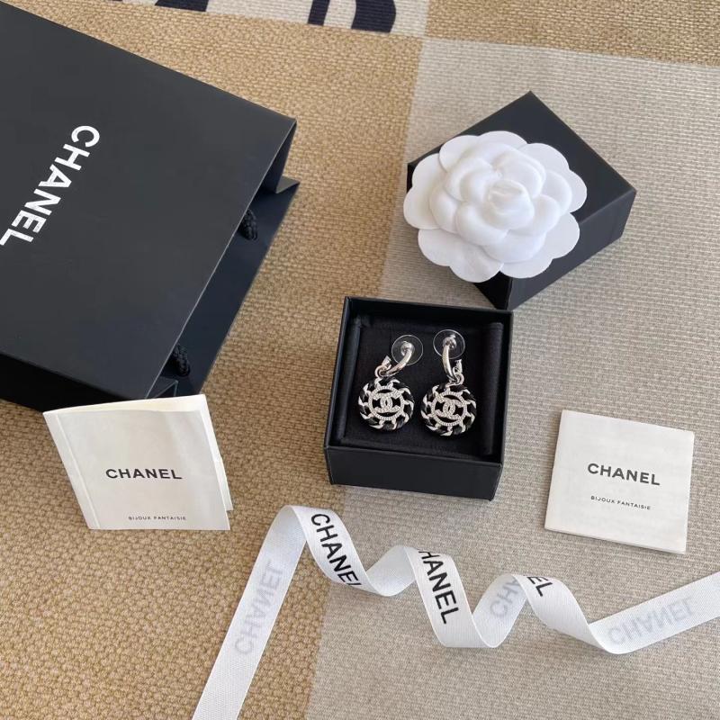 Chanel Earrings YDB12705