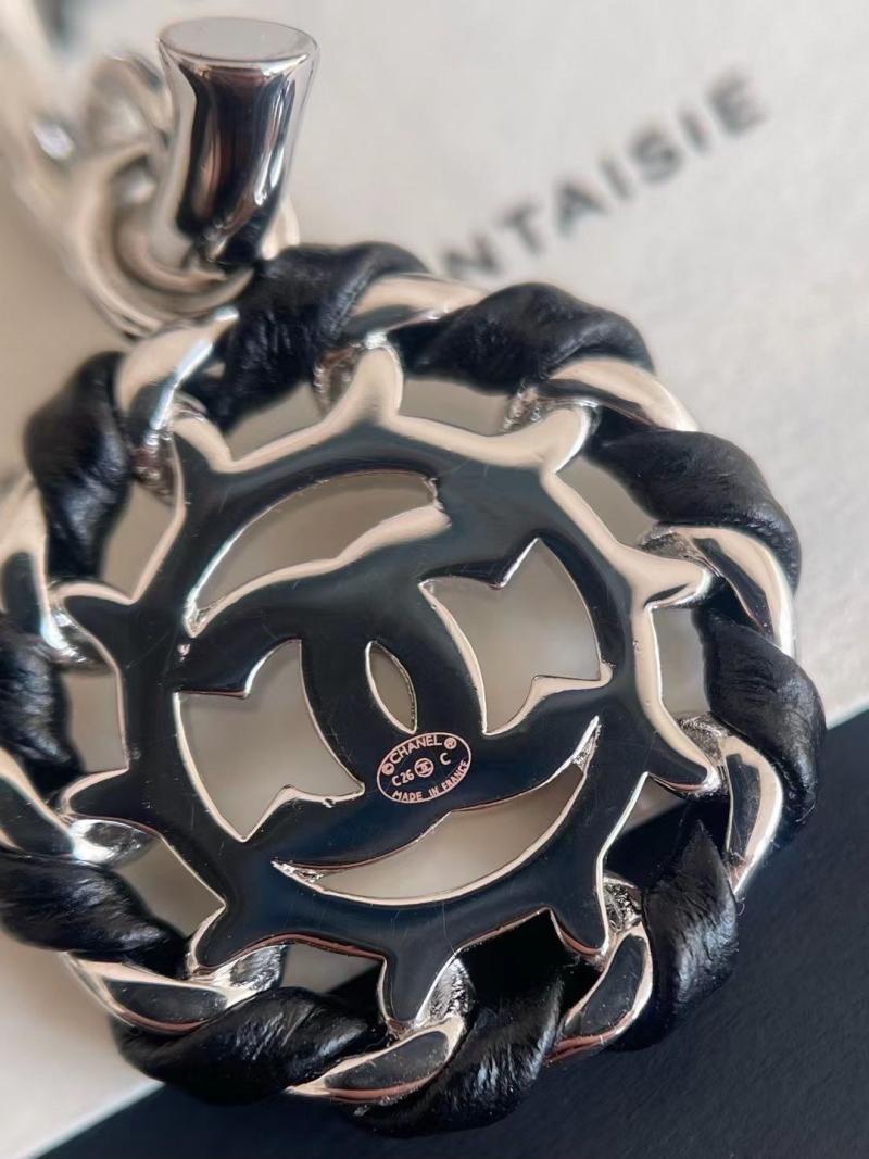 Chanel Earrings YDB12705