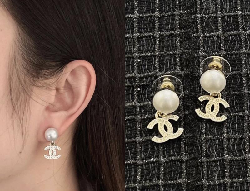 Chanel Earrings YDB12717