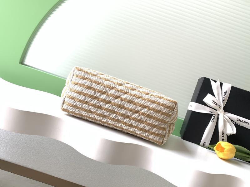 Chanel Large Zipped Case Beige AP4988