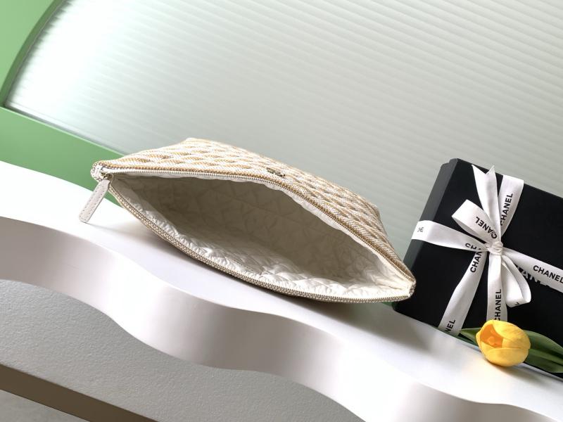 Chanel Large Zipped Case Beige AP4988