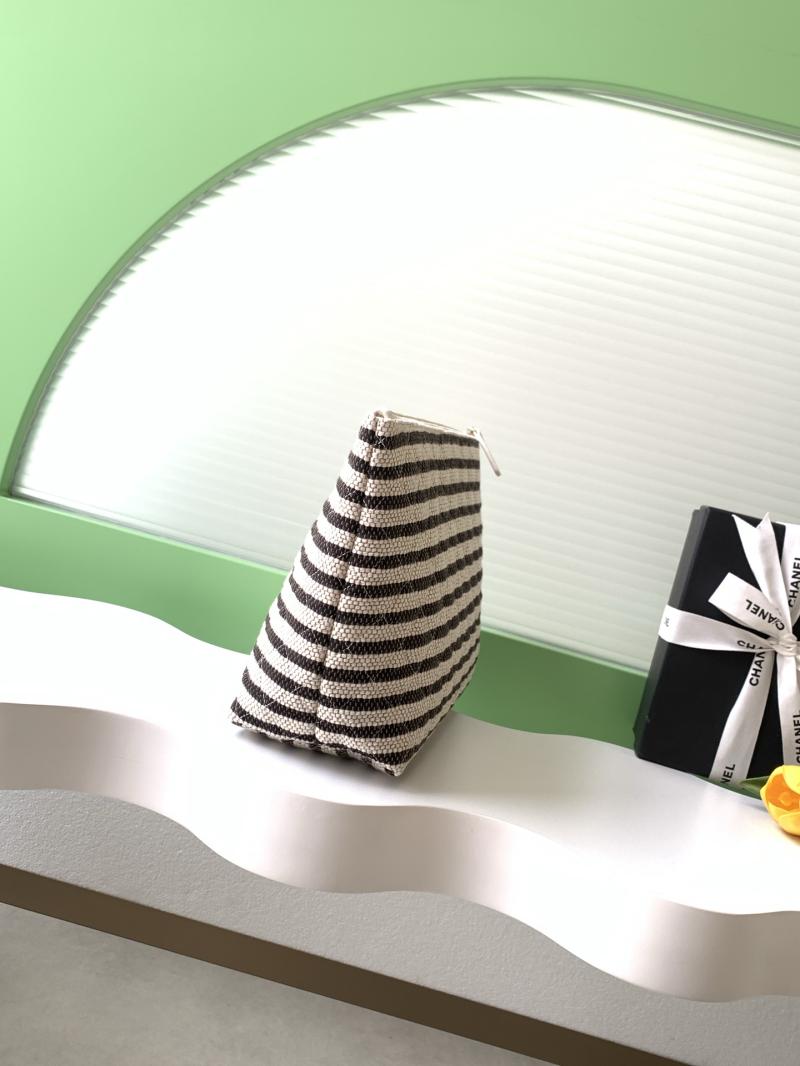 Chanel Large Zipped Case Black AP4988