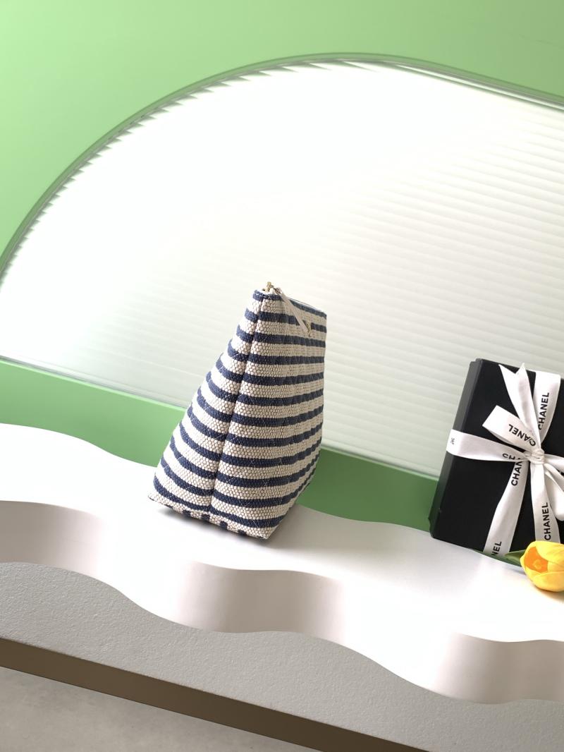 Chanel Large Zipped Case Blue AP4988