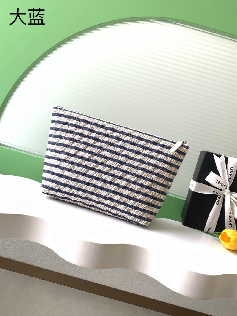 Chanel Large Zipped Case Blue AP4988