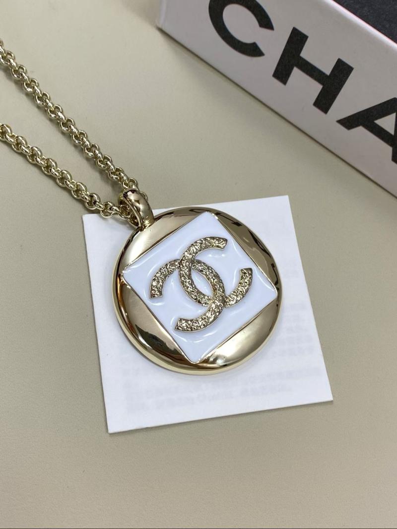 Chanel Necklace YCB122923