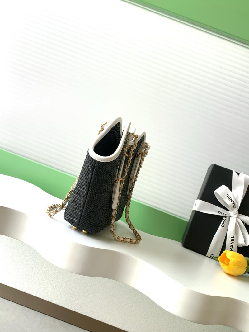 Chanel Small Tote AS6015 Black