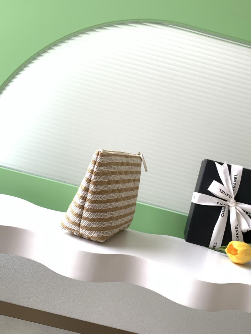 Chanel Zipped Case Beige AP4989