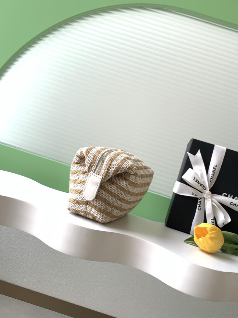 Chanel Zipped Case Beige AP4990