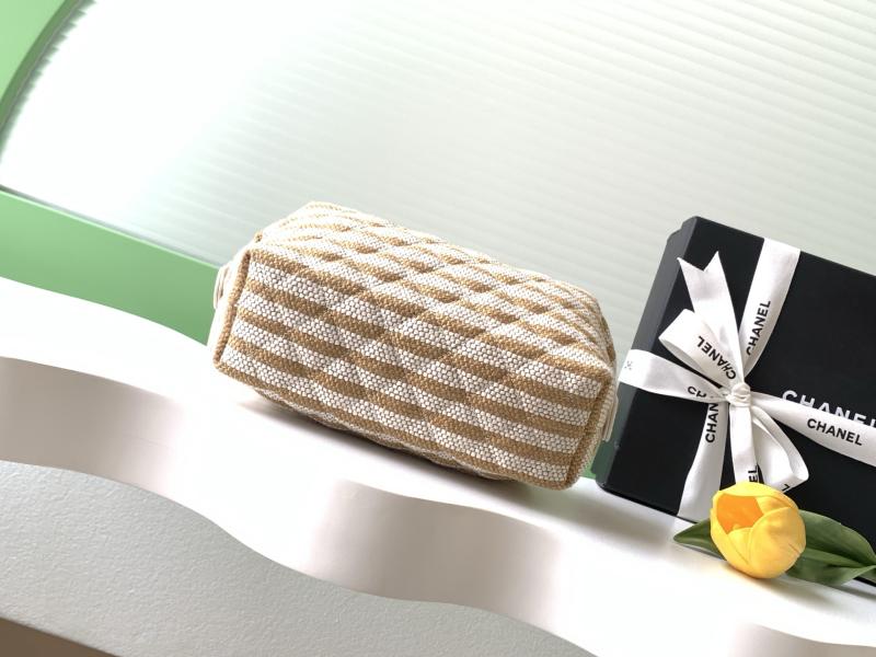 Chanel Zipped Case Beige AP4990