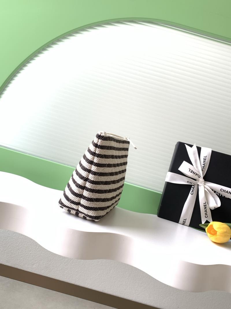 Chanel Zipped Case Black AP4989