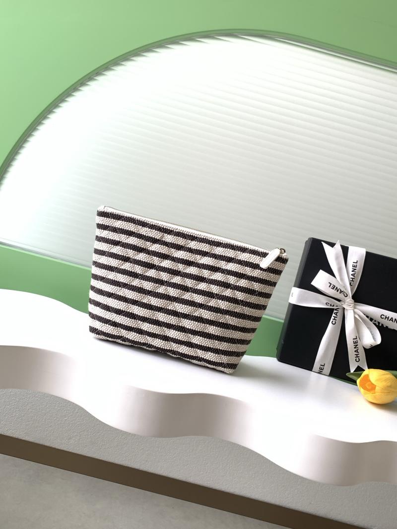 Chanel Zipped Case Black AP4989